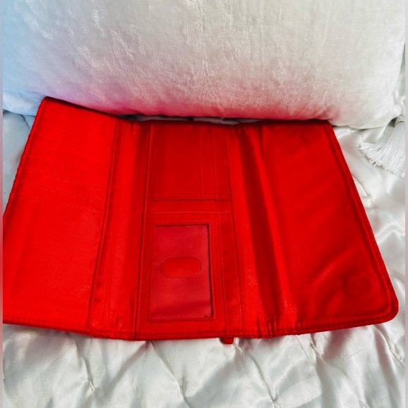 Vera Bradley Quilted Red Wallet - Picture 4 of 5